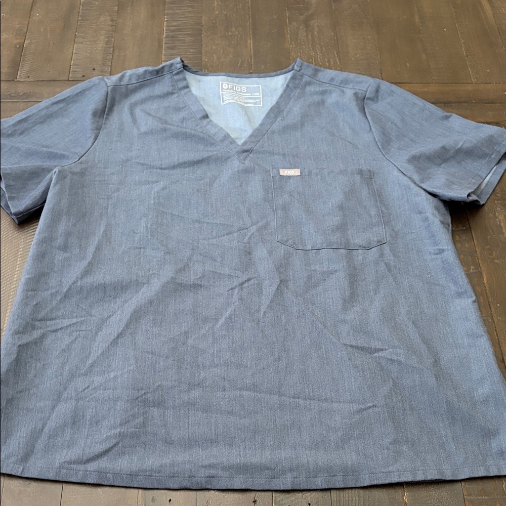 Figs  Gray V-Neck Short Sleeve Tee Scrub Top
